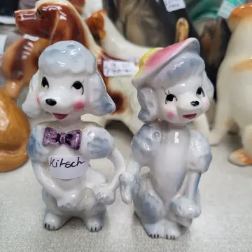 Image from Jayne's Baby Bank (Main Historical Profile), 8 May 2024: £15 please salt and pepper set vintage kitsch collectable . Stoppers intact Dc