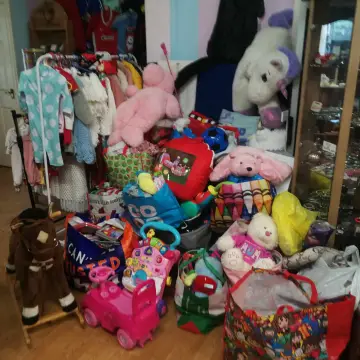 Image from Jayne's Baby Bank (Main Historical Profile), 26 Mar 2024: Donations today!! Thank you Sammy Arnold for picking up for us and spying the kick stools!