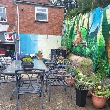 Image from Jayne's Baby Bank (Main Historical Profile), 20 May 2024: Patio set available with cream cushions £200 please. You will need a van we don't deliver. I purchased it for Risca shop for customers and s