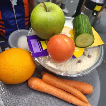 Image from Jayne's Baby Bank (main page), 30 Jul 2024: Working on my balanced diet today 🙈