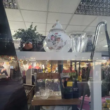 Photo from Jayne's Baby Bank (main page), 9 Dec 2024: 75% discount Blackwood shop tomorrow we can not hold items with or without payment. Card or contactless only we do not take cash payments.