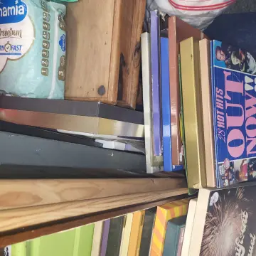 Image from Jayne's Baby Bank (Main Historical Profile), 26 Mar 2024: Donations today!! Thank you Sammy Arnold for picking up for us and spying the kick stools!