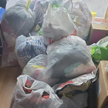 Image from Jayne's Baby Bank (Main Historical Profile), 25 Jan 2026: Donations pledged for tomorrow already. Shops are all closed today but we can take donations at the Rudry drop off and the Woodfieldside and