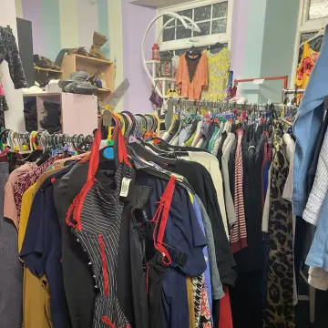 Image from Jayne's Baby Bank (main page), 7 Sep 2024: When you hit a certain age in life and the best Saturday night out is in a charity shop! ♻️🍼🌎❤️ Pontly pool open tomorrow am.