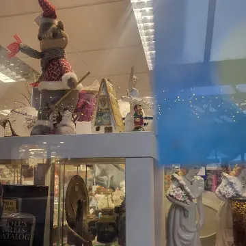 Photo from Jayne's Baby Bank (main page), 9 Dec 2024: 75% discount Blackwood shop tomorrow we can not hold items with or without payment. Card or contactless only we do not take cash payments.