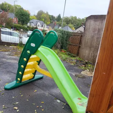 Photo from Jaynesbabybank Registered - cic, 23 Oct 2026: Fantastic donations this morning Trike needs a respray £20 please Little tikes slide £35 please rrp £79. Rogerstone. We can't deliver sorry 
