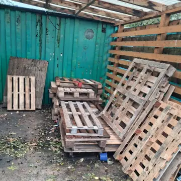 Photo from Jaynesbabybank Registered - cic, 26 Oct 2026: Thank you to Russ who made us £20 donation for some pallets. This is what is left collection np12 2ag. Make us an offer