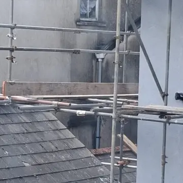 Image from Jaynesbabybank Registered - cic: Dan was just on the roof and he said that the drain pipe isn't attached up the top part . Drain pipe is directly where is a historic leak in