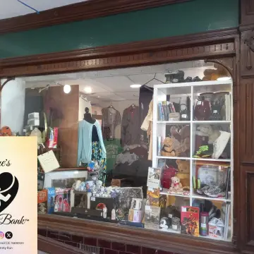 Photo from communityshopone · TikTok, 22 Aug 2026